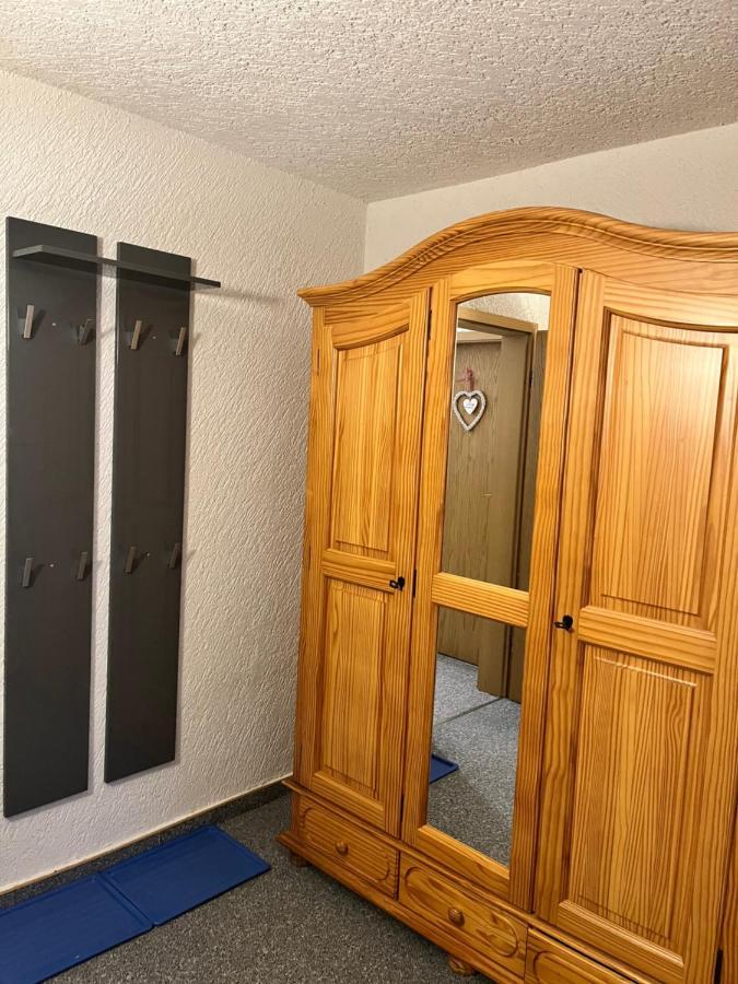Gasthof & Pension "Schwarzer Adler" マッサーベルク エクステリア 写真
